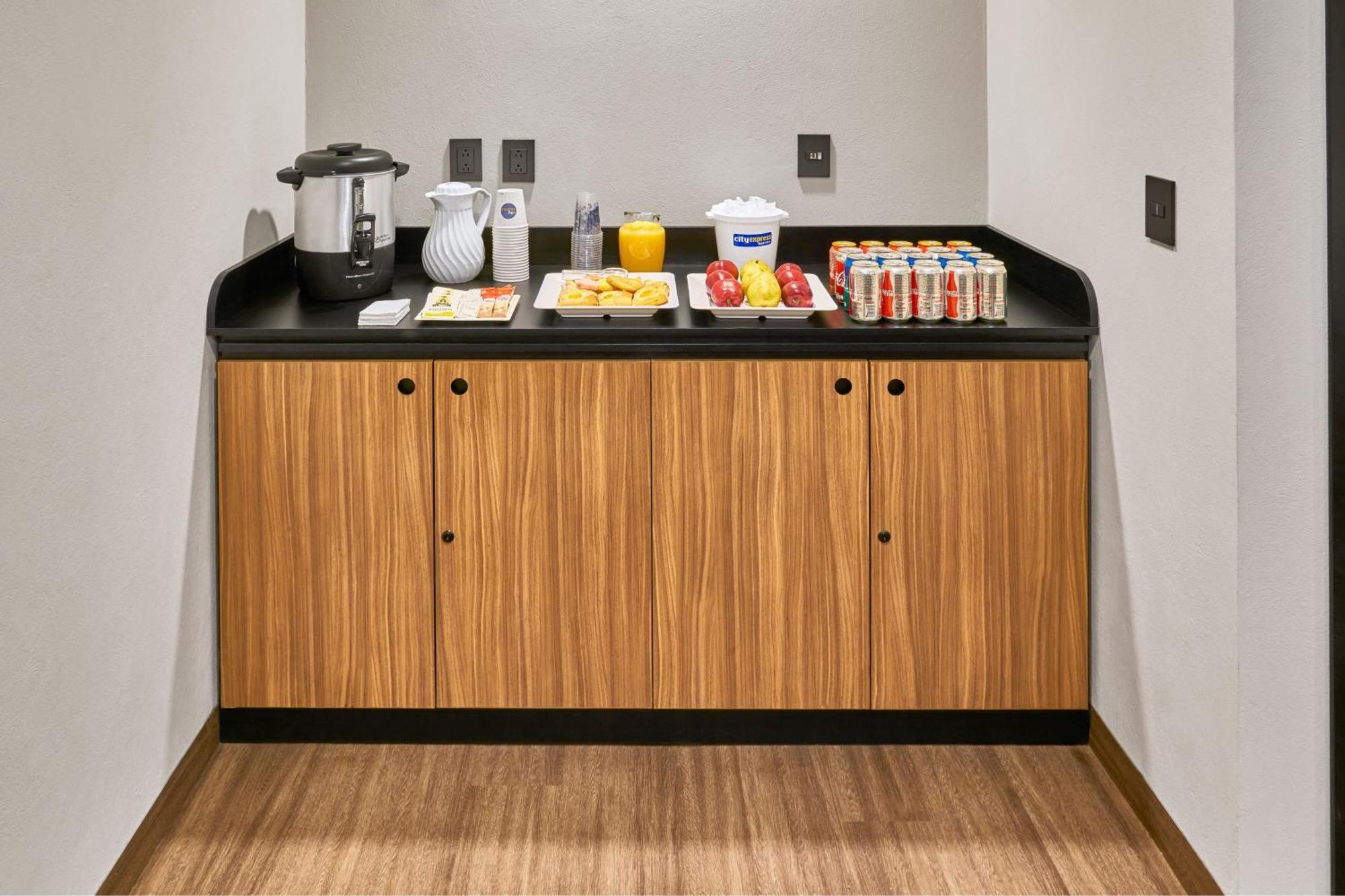 City Express By Marriott Tampico Altamira Miramar  Ngoại thất bức ảnh
